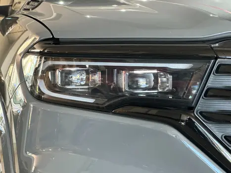 RAM Rampage 2.0 4P HURRICANE 4 TURBO R/T 4X4 AUTOM�TICO, Foto 9