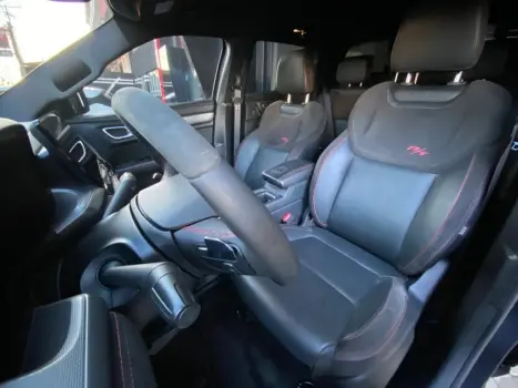 RAM Rampage 2.0 4P HURRICANE 4 TURBO R/T 4X4 AUTOM�TICO, Foto 15