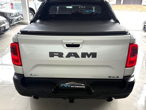 RAM Rampage 2.0 4P HURRICANE 4 TURBO R/T 4X4 AUTOM�TICO, Foto 3