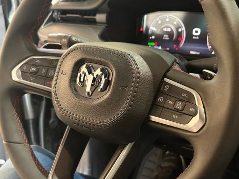 RAM Rampage 2.0 4P HURRICANE 4 TURBO R/T 4X4 AUTOM�TICO, Foto 17