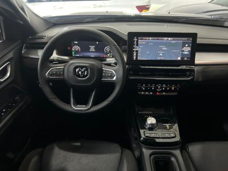 RAM Rampage 2.0 4P HURRICANE 4 TURBO R/T 4X4 AUTOM�TICO, Foto 6