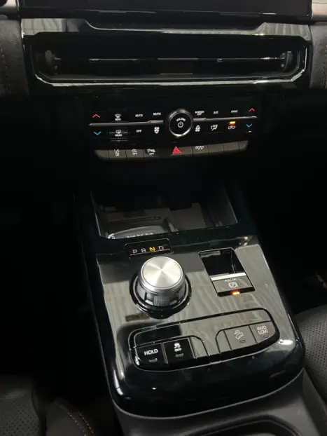 RAM Rampage 2.0 4P HURRICANE 4 TURBO R/T 4X4 AUTOM�TICO, Foto 9