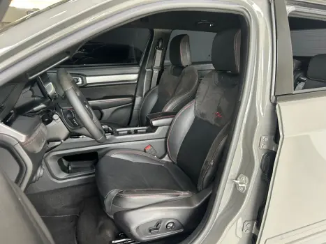 RAM Rampage 2.0 4P HURRICANE 4 TURBO R/T 4X4 AUTOM�TICO, Foto 11