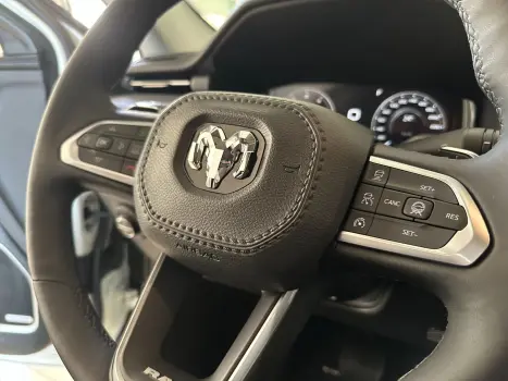 RAM Rampage 2.0 4P HURRICANE 4 TURBO LARAMIE 4X4 AUTOM�TICO, Foto 11