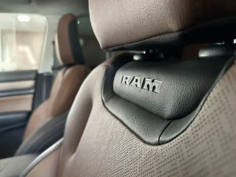 RAM Rampage 2.0 4P HURRICANE 4 TURBO LARAMIE 4X4 AUTOM�TICO, Foto 17