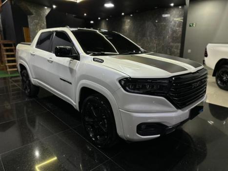 RAM Rampage 2.0 4P HURRICANE 4 TURBO R/T 4X4 AUTOM�TICO, Foto 2