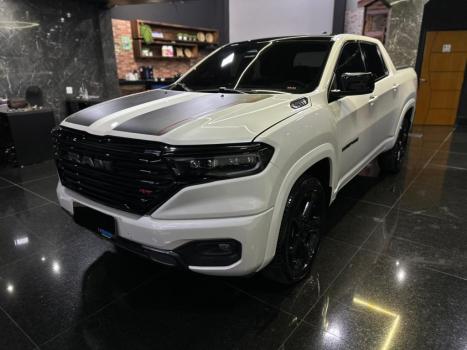 RAM Rampage 2.0 4P HURRICANE 4 TURBO R/T 4X4 AUTOM�TICO, Foto 3