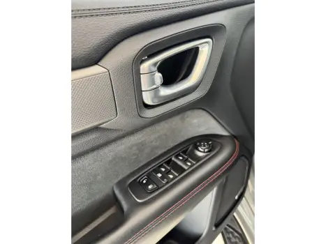 RAM Rampage 2.0 4P HURRICANE 4 TURBO LARAMIE 4X4 AUTOM�TICO, Foto 12