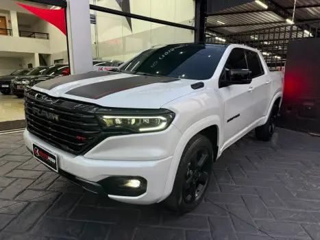 RAM Rampage 2.0 4P HURRICANE 4 TURBO R/T 4X4 AUTOM�TICO, Foto 2