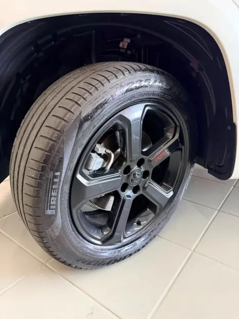 RAM Rampage 2.0 4P HURRICANE 4 TURBO R/T 4X4 AUTOM�TICO, Foto 17
