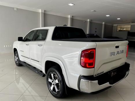 RAM Rampage 2.0 4P TURBO DIESEL LARAMIE 4X4 AUTOM�TICO, Foto 2