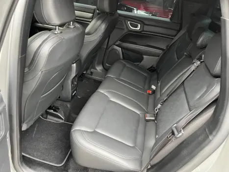 RAM Rampage 2.0 4P TURBO DIESEL REBEL 4X4 AUTOM�TICO, Foto 9
