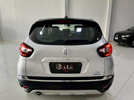 RENAULT Captur 1.3 16V 4P FLEX TCE ICONIC TURBO X-TRONIC AUTOM�TICO CVT, Foto 5