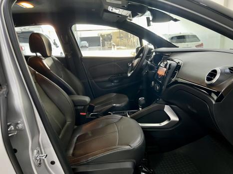 RENAULT Captur 1.3 16V 4P FLEX TCE ICONIC TURBO X-TRONIC AUTOM�TICO CVT, Foto 7