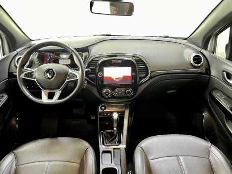 RENAULT Captur 1.3 16V 4P FLEX TCE ICONIC TURBO X-TRONIC AUTOM�TICO CVT, Foto 10