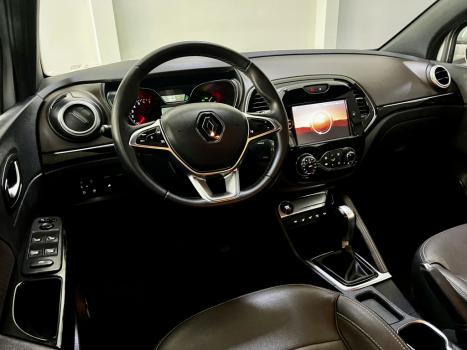 RENAULT Captur 1.3 16V 4P FLEX TCE ICONIC TURBO X-TRONIC AUTOM�TICO CVT, Foto 11