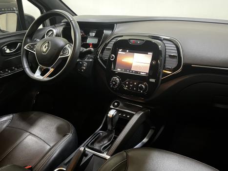 RENAULT Captur 1.3 16V 4P FLEX TCE ICONIC TURBO X-TRONIC AUTOM�TICO CVT, Foto 6