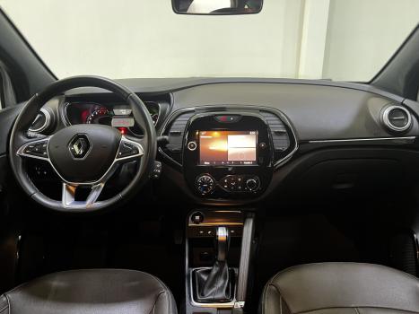RENAULT Captur 1.3 16V 4P FLEX TCE ICONIC TURBO X-TRONIC AUTOM�TICO CVT, Foto 7