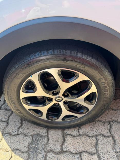 RENAULT Captur 1.6 16V 4P FLEX SCE INTENSE X-TRONIC CVT, Foto 10 RENAULT Captur 1.6 16V 4P FLEX SCE INTENSE X-TRONIC CVT, Foto 10