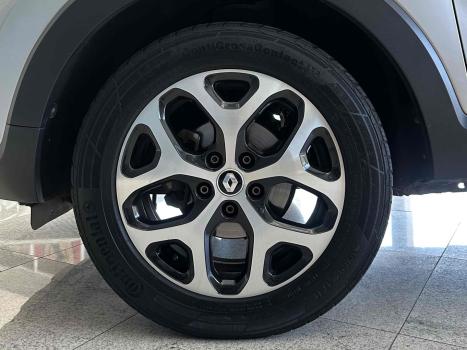 RENAULT Captur 1.6 16V 4P FLEX SCE LIFE X-TRONIC CVT, Foto 9 RENAULT Captur 1.6 16V 4P FLEX SCE LIFE X-TRONIC CVT, Foto 9