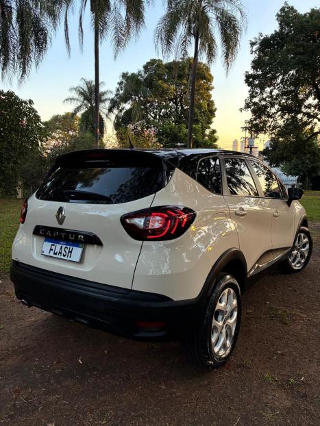 RENAULT Captur 1.6 16V 4P FLEX SCE LIFE X-TRONIC CVT, Foto 8