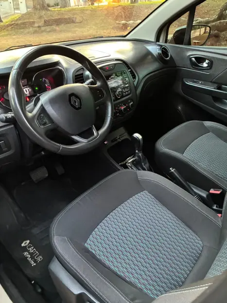 RENAULT Captur 1.6 16V 4P FLEX SCE LIFE X-TRONIC CVT, Foto 16