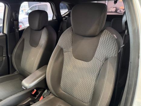 RENAULT Captur 1.6 16V 4P FLEX SCE LIFE X-TRONIC CVT, Foto 9