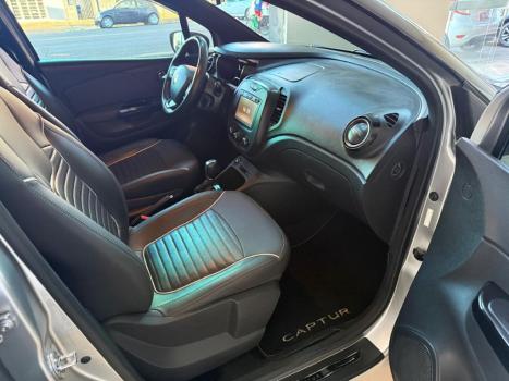 RENAULT Captur 1.6 16V 4P FLEX SCE LIFE X-TRONIC CVT, Foto 8
