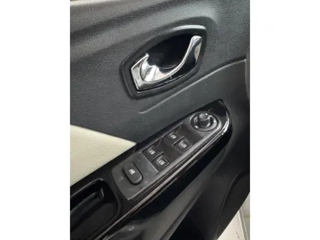RENAULT Captur 1.6 16V 4P FLEX SCE INTENSE X-TRONIC CVT, Foto 12