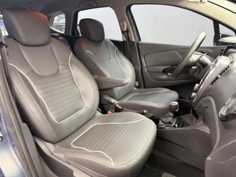 RENAULT Captur 2.0 16V 4P FLEX INTENSE AUTOM�TICO, Foto 4