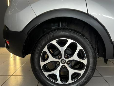 RENAULT Captur 2.0 16V 4P FLEX BOSE AUTOM�TICO, Foto 4