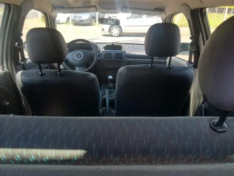 RENAULT Clio Hatch 1.0 16V 4P HI-POWER EXPRESSION, Foto 2 RENAULT Clio Hatch 1.0 16V 4P HI-POWER EXPRESSION, Foto 2