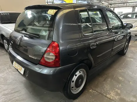 RENAULT Clio Hatch 1.6 16V 4P AUTHENTIQUE, Foto 4 RENAULT Clio Hatch 1.6 16V 4P AUTHENTIQUE, Foto 4
