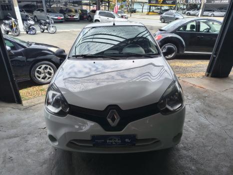 RENAULT Clio Hatch 1.0 16V 4P FLEX AUTHENTIQUE, Foto 2