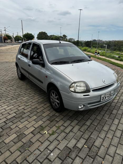 RENAULT Clio Hatch 1.0 16V 4P RT, Foto 1