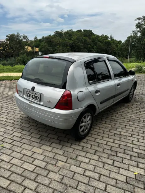 RENAULT Clio Hatch 1.0 16V 4P RT, Foto 8