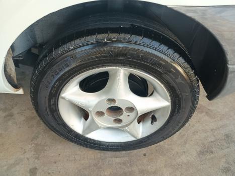 RENAULT Clio Hatch 1.0 16 4P RN TECH RUN, Foto 9