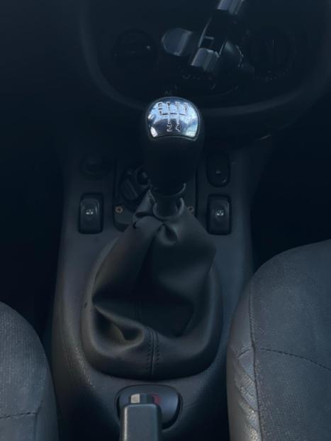 RENAULT Clio Sedan 1.6 16V 4P RN, Foto 2