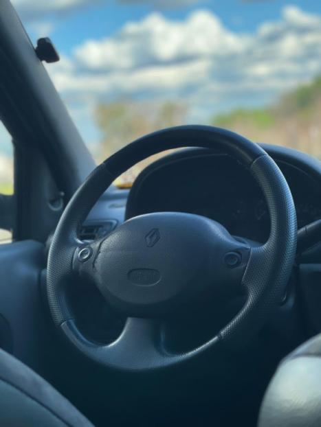 RENAULT Clio Sedan 1.6 16V 4P RN, Foto 3