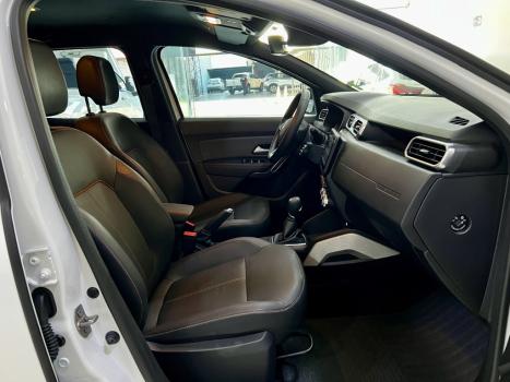 RENAULT Duster 1.3 16V 4P ICONIC TURBO TCe AUTOM�TICO CVT, Foto 6