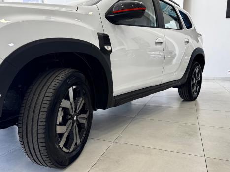 RENAULT Duster 1.3 16V 4P ICONIC TURBO TCe AUTOM�TICO CVT, Foto 11