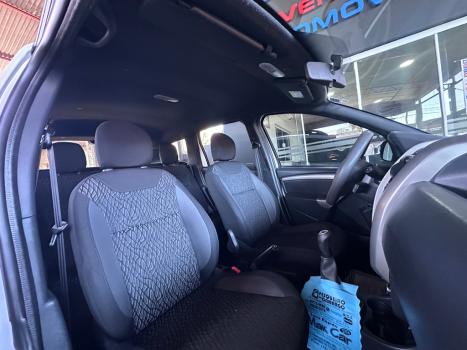 RENAULT Duster 1.6 16V 4P FLEX EXPRESSION, Foto 8 RENAULT Duster 1.6 16V 4P FLEX EXPRESSION, Foto 8