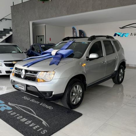 RENAULT Duster 1.6 16V 4P FLEX SCE AUTHENTIQUE X-TRONIC AUTOMÁTICO, Foto 3 RENAULT Duster 1.6 16V 4P FLEX SCE AUTHENTIQUE X-TRONIC AUTOMÁTICO, Foto 3