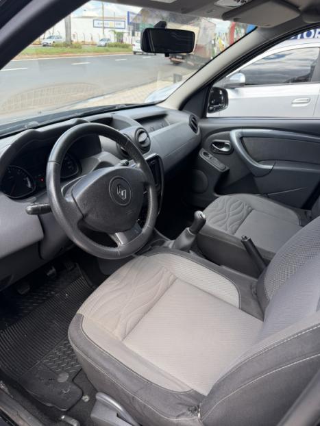 RENAULT Duster 1.6 16V 4P FLEX TECH ROAD, Foto 12