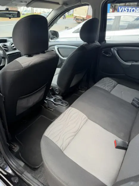 RENAULT Duster 1.6 16V 4P FLEX TECH ROAD, Foto 14