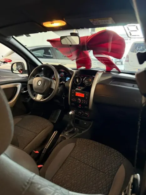 RENAULT Duster 1.6 16V 4P FLEX EXPRESSION AUTOM�TICO CVT, Foto 16