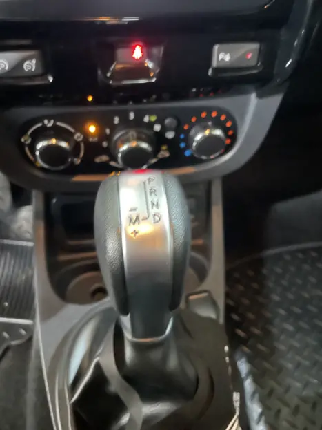 RENAULT Duster 1.6 16V 4P FLEX DYNAMIQUE AUTOM�TICO CVT, Foto 13