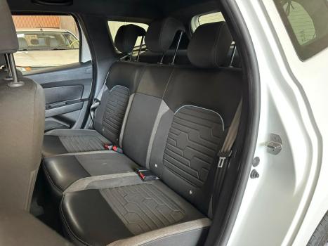 RENAULT Duster 1.6 16V 4P FLEX SCE INTENSE X-TRONIC AUTOM�TICO, Foto 9