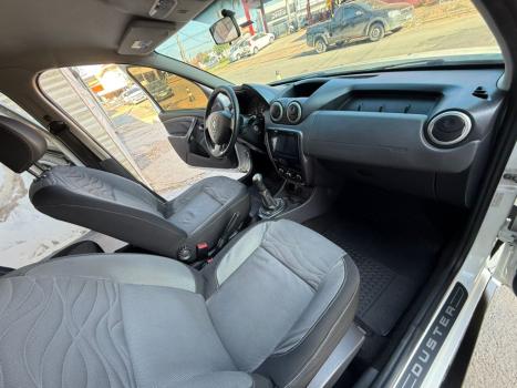 RENAULT Duster 1.6 16V 4P FLEX DYNAMIQUE, Foto 14