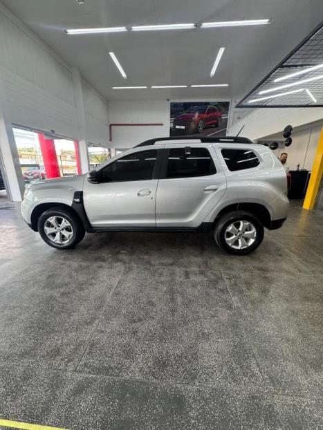 RENAULT Duster 1.6 16V 4P FLEX INTENSE, Foto 3